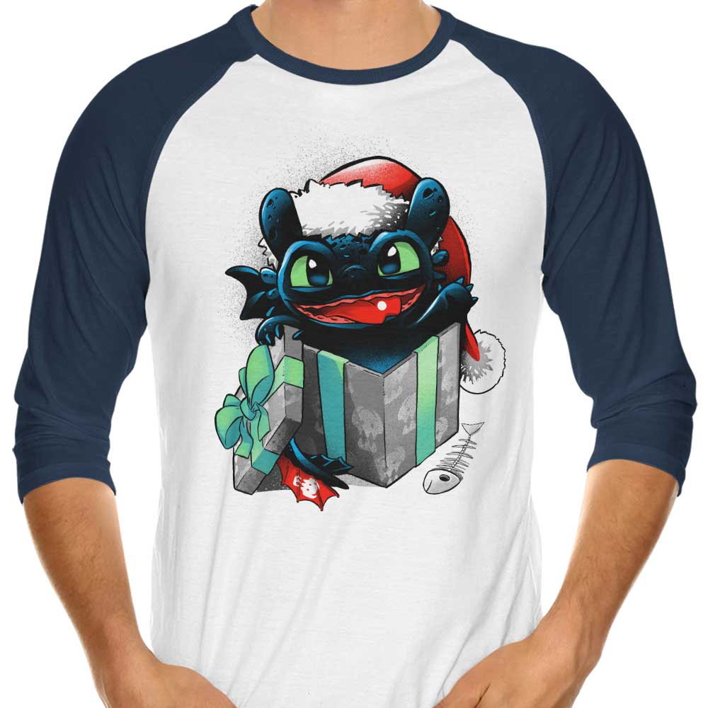 Alemaglia's Festive Christmas Dragon 3/4 Sleeve Raglan T-Shirt