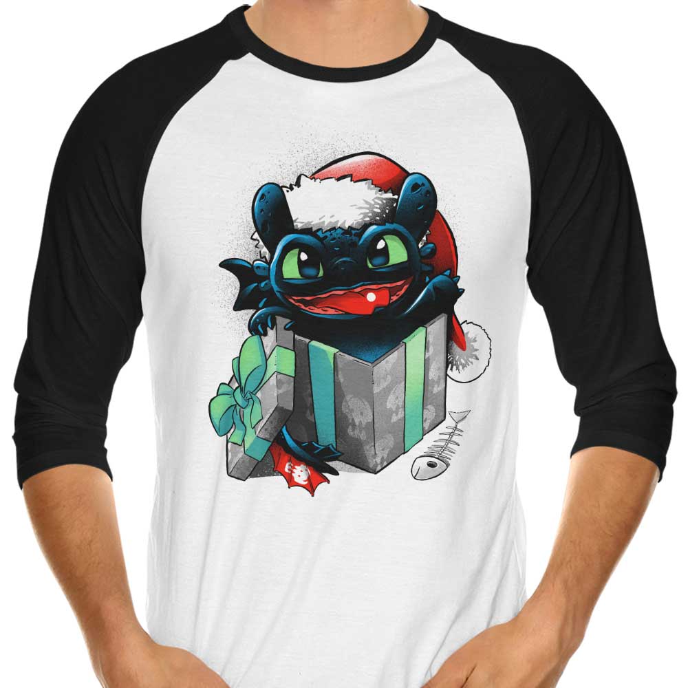 Alemaglia's Festive Christmas Dragon 3/4 Sleeve Raglan T-Shirt