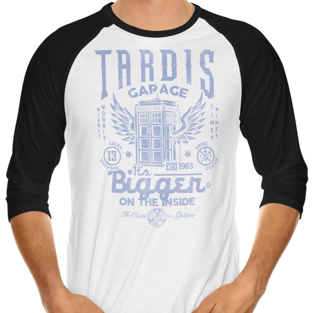 Arinesart's Tardis Garage 3/4 Sleeve Raglan Stylish T-Shirt