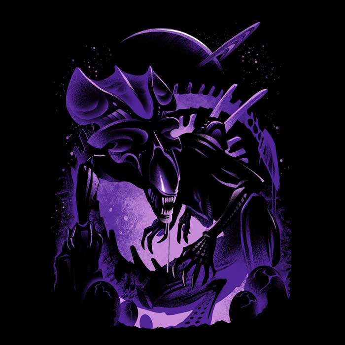 Long Sleeve 'Rise of the Queen' T-Shirt - Fashionable Crewneck Style
