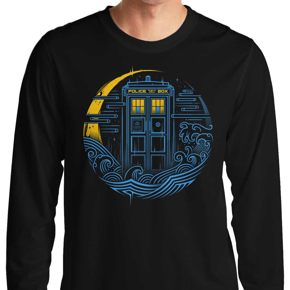 StudioM6's Traveler Long Sleeve Comfortable T-Shirt in S - 4XL