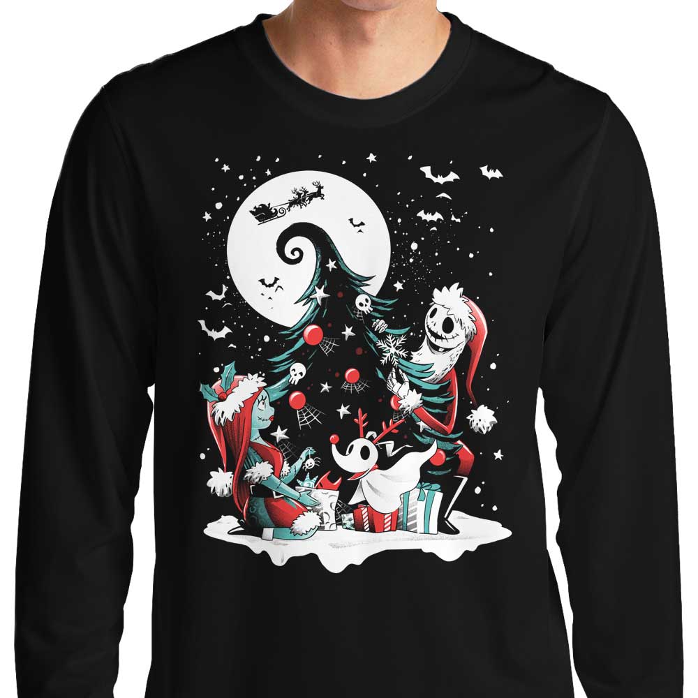 Alemaglia's Christmas Nightmare Long Sleeve Cotton T-Shirt for Fashionable Wear