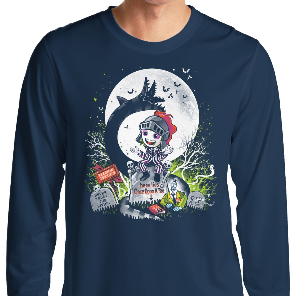Alemaglia's 'Here Lies OUAT' Long Sleeve Stylish T-Shirt
