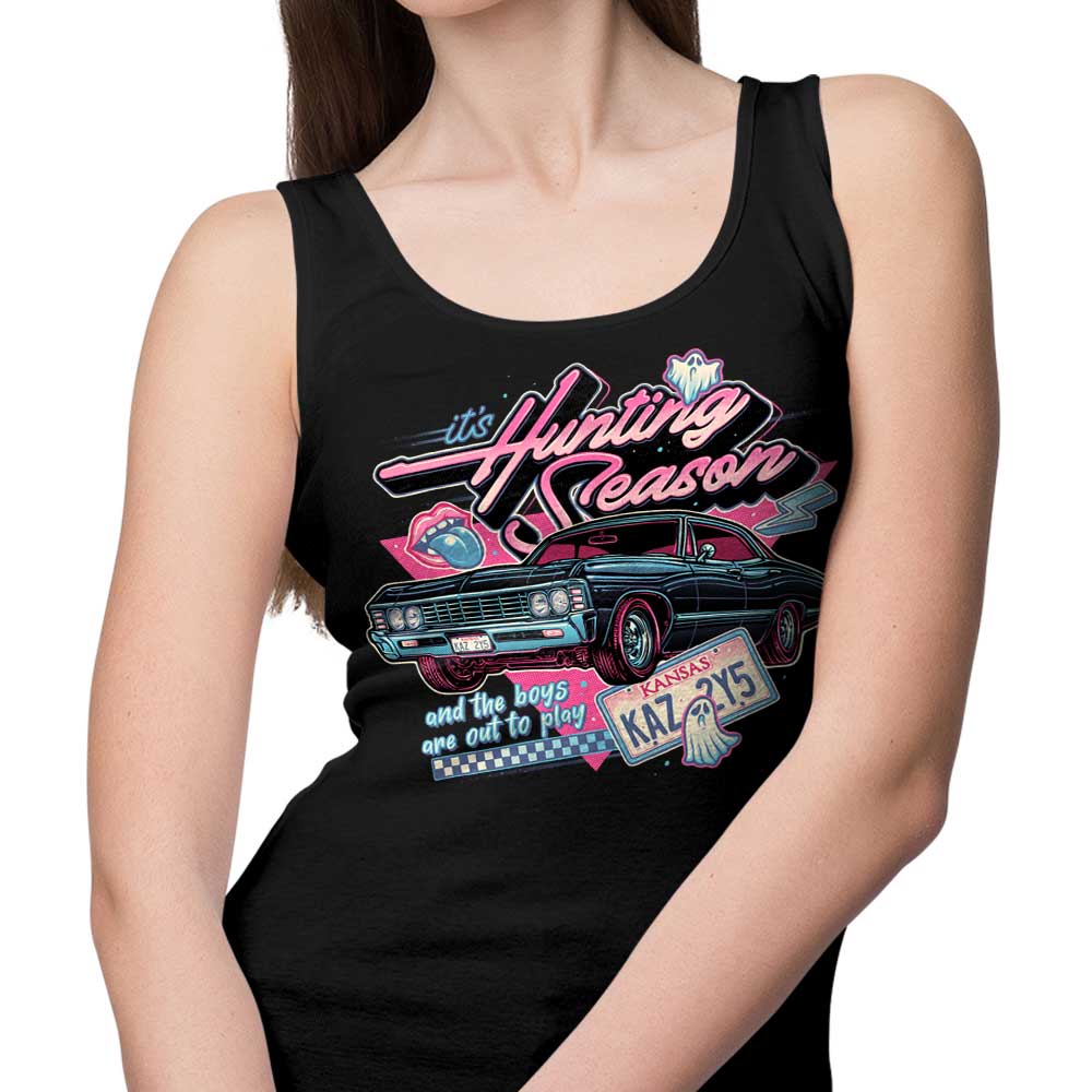 Momma Gorilla's Hunting Season Stylish Tank Top